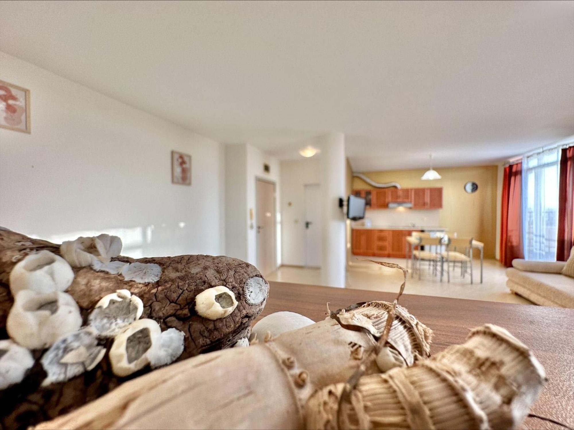 Menada Grand Resort Apartments Aheloy Bilik gambar